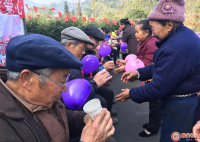 【光华社工】余家村睦邻节：“我为大家献爱心”活动